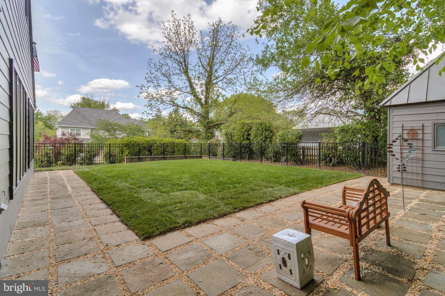 5018 36TH ST N, ARLINGTON, Virginia 22207, 4 Bedrooms Bedrooms, ,3 BathroomsBathrooms,Residential,For sale,5018 36TH ST N,VAAR2057092 MLS # VAAR2057092