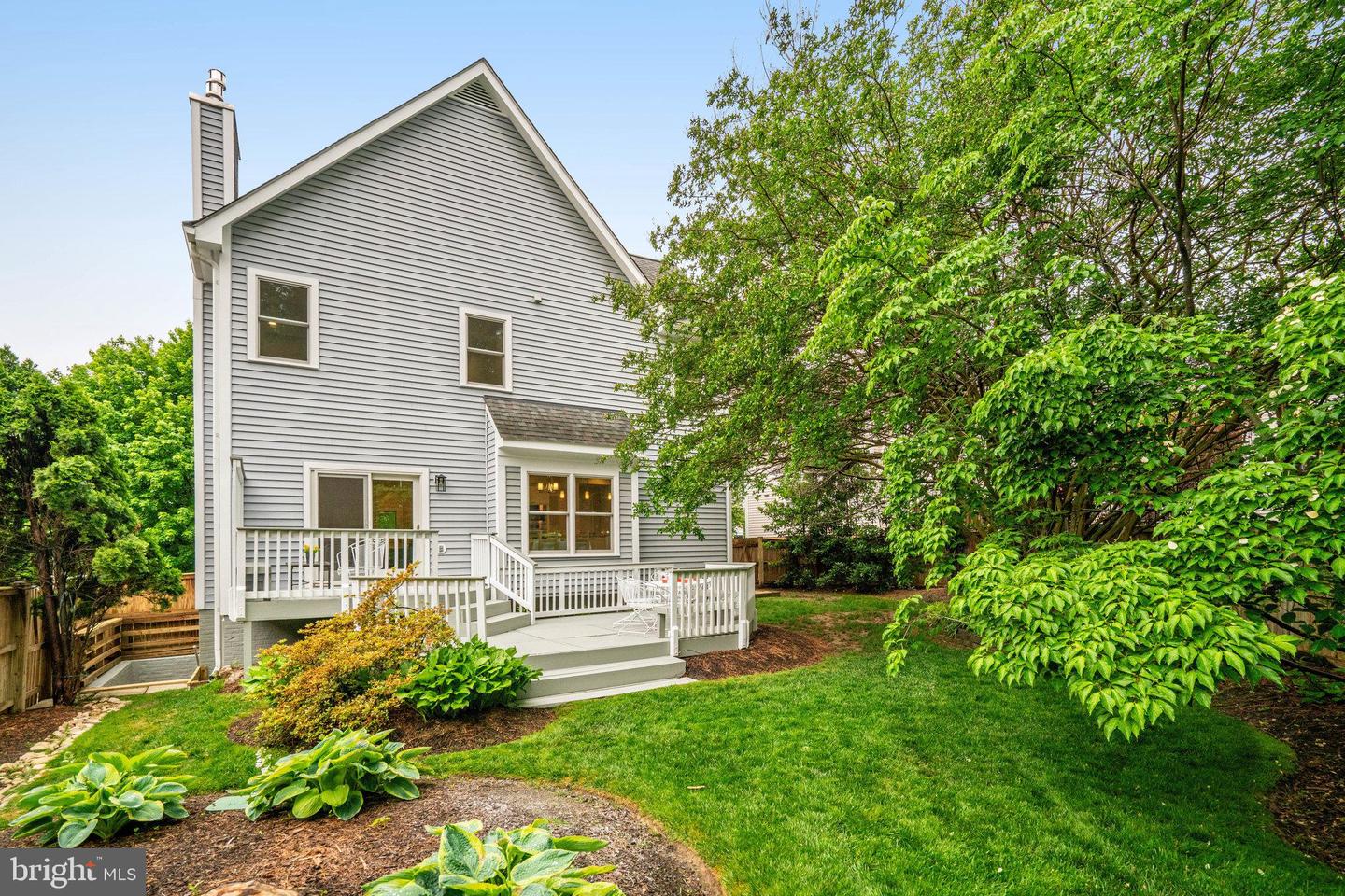 6869 WASHINGTON BLVD, ARLINGTON, Virginia 22213, 6 Bedrooms Bedrooms, 17 Rooms Rooms,3 BathroomsBathrooms,Residential,For sale,6869 WASHINGTON BLVD,VAAR2057114 MLS # VAAR2057114