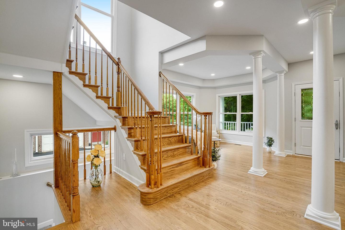 6869 WASHINGTON BLVD, ARLINGTON, Virginia 22213, 6 Bedrooms Bedrooms, 17 Rooms Rooms,3 BathroomsBathrooms,Residential,For sale,6869 WASHINGTON BLVD,VAAR2057114 MLS # VAAR2057114