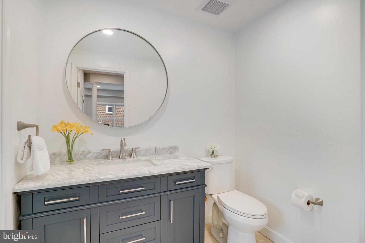 6869 WASHINGTON BLVD, ARLINGTON, Virginia 22213, 6 Bedrooms Bedrooms, 17 Rooms Rooms,3 BathroomsBathrooms,Residential,For sale,6869 WASHINGTON BLVD,VAAR2057114 MLS # VAAR2057114