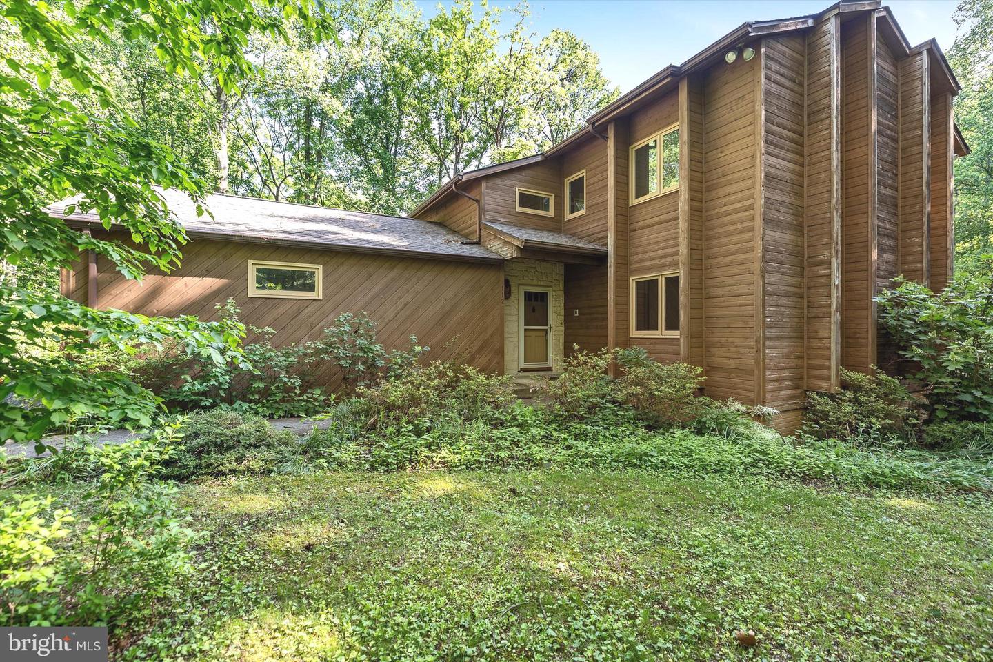112 OLD FOREST CIR, WINCHESTER, Virginia 22602, 4 Bedrooms Bedrooms, ,2 BathroomsBathrooms,Residential,For sale,112 OLD FOREST CIR,VAFV2033966 MLS # VAFV2033966