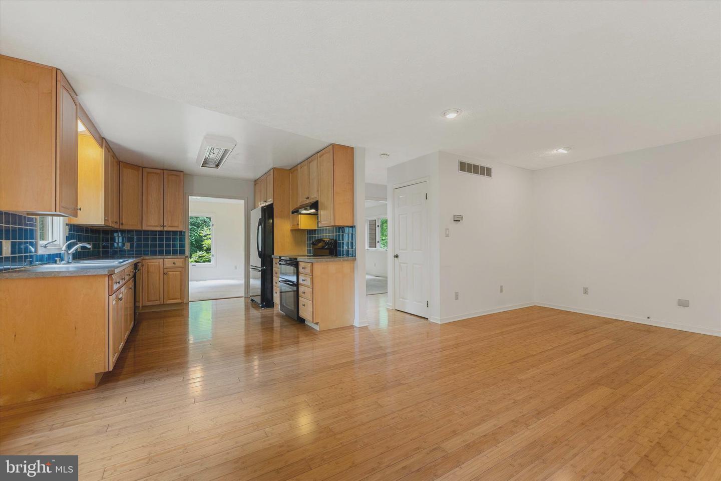112 OLD FOREST CIR, WINCHESTER, Virginia 22602, 4 Bedrooms Bedrooms, ,2 BathroomsBathrooms,Residential,For sale,112 OLD FOREST CIR,VAFV2033966 MLS # VAFV2033966