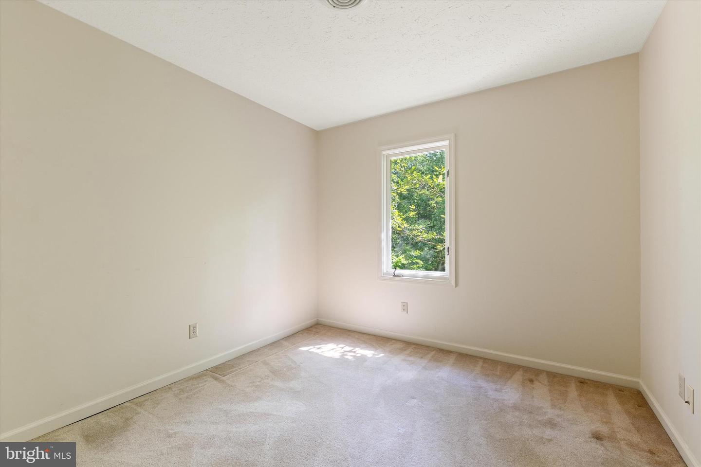 112 OLD FOREST CIR, WINCHESTER, Virginia 22602, 4 Bedrooms Bedrooms, ,2 BathroomsBathrooms,Residential,For sale,112 OLD FOREST CIR,VAFV2033966 MLS # VAFV2033966
