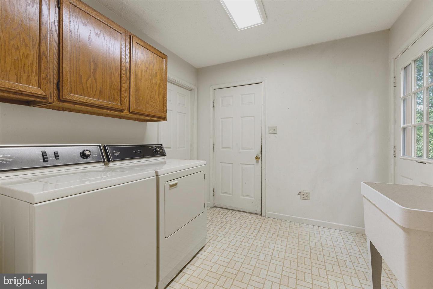 112 OLD FOREST CIR, WINCHESTER, Virginia 22602, 4 Bedrooms Bedrooms, ,2 BathroomsBathrooms,Residential,For sale,112 OLD FOREST CIR,VAFV2033966 MLS # VAFV2033966
