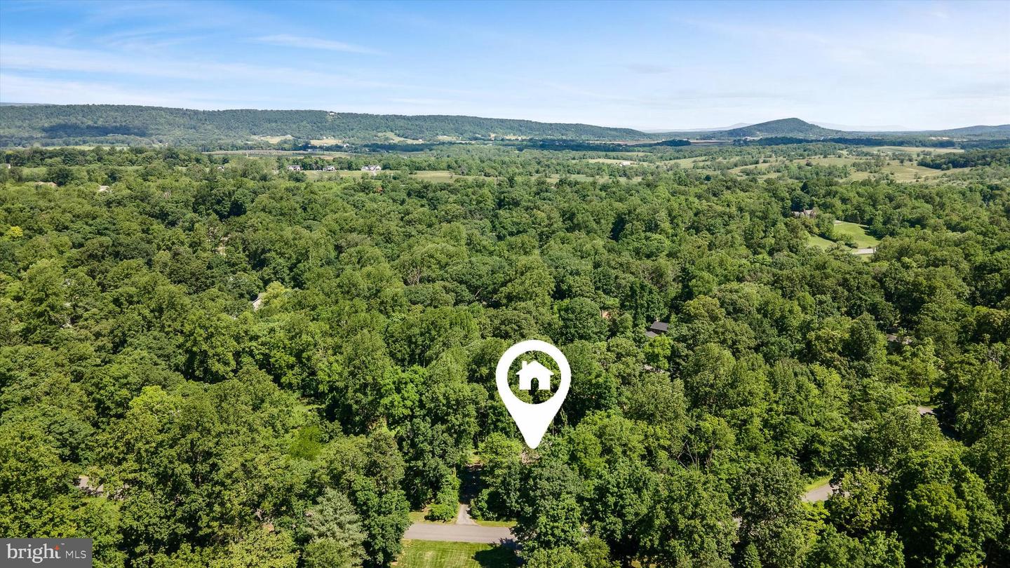 112 OLD FOREST CIR, WINCHESTER, Virginia 22602, 4 Bedrooms Bedrooms, ,2 BathroomsBathrooms,Residential,For sale,112 OLD FOREST CIR,VAFV2033966 MLS # VAFV2033966