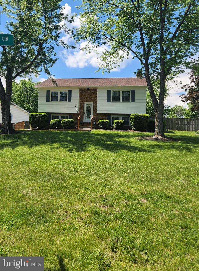 202 RIDGEFIELD AVE, STEPHENS CITY, Virginia 22655, 3 Bedrooms Bedrooms, ,2 BathroomsBathrooms,Residential,For sale,202 RIDGEFIELD AVE,VAFV2033982 MLS # VAFV2033982