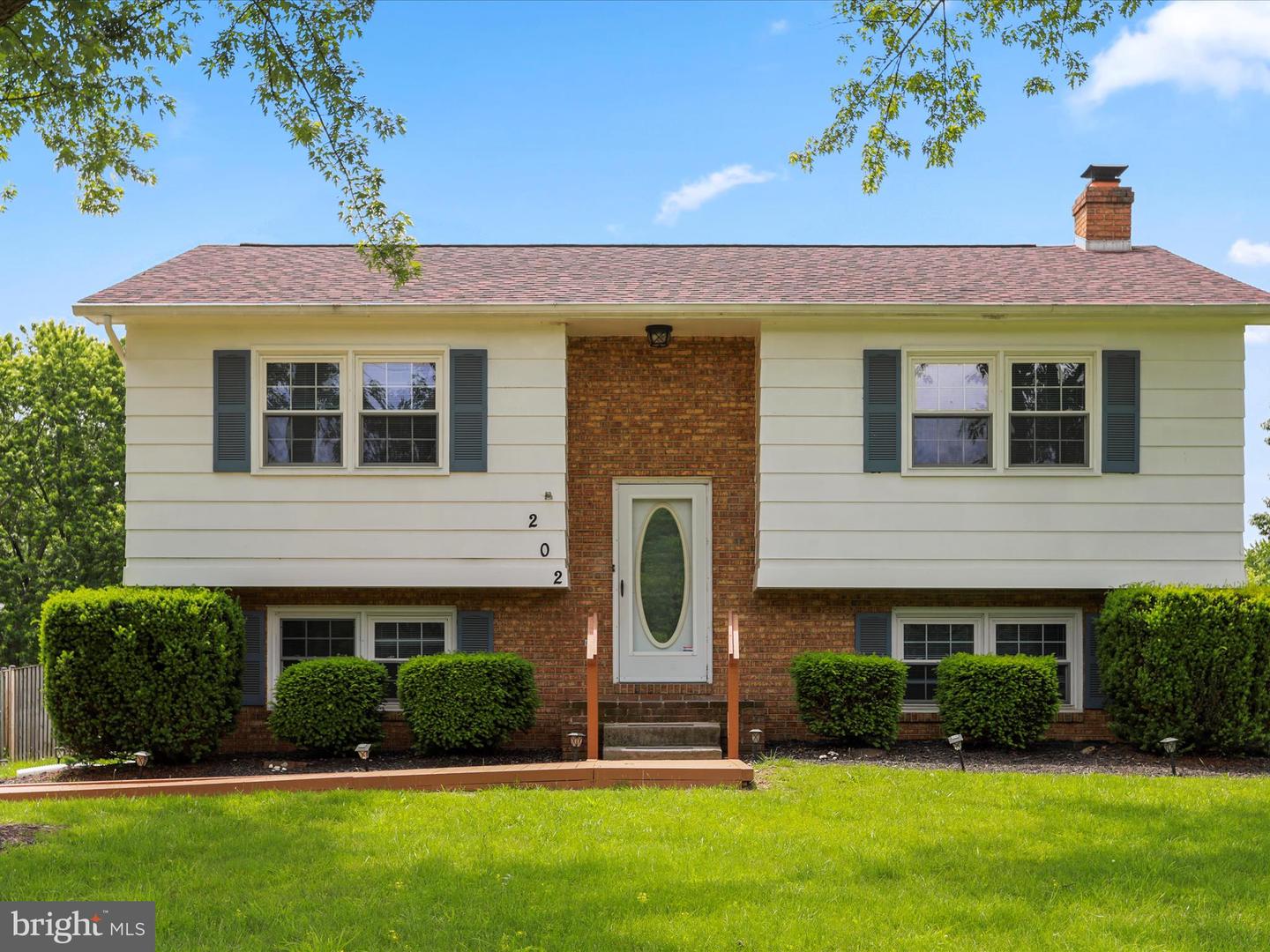 202 RIDGEFIELD AVE, STEPHENS CITY, Virginia 22655, 3 Bedrooms Bedrooms, ,2 BathroomsBathrooms,Residential,For sale,202 RIDGEFIELD AVE,VAFV2033982 MLS # VAFV2033982