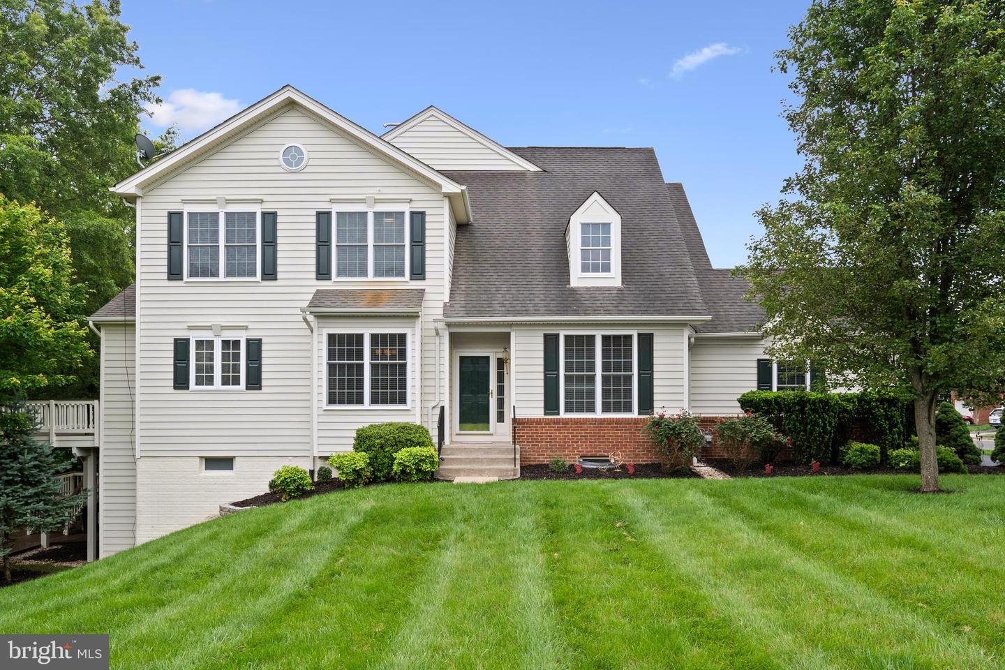 5601 SWIFT CREEK CT, HAYMARKET, Virginia 20169, 3 Bedrooms Bedrooms, ,3 BathroomsBathrooms,Residential,For sale,5601 SWIFT CREEK CT,VAPW2094160 MLS # VAPW2094160