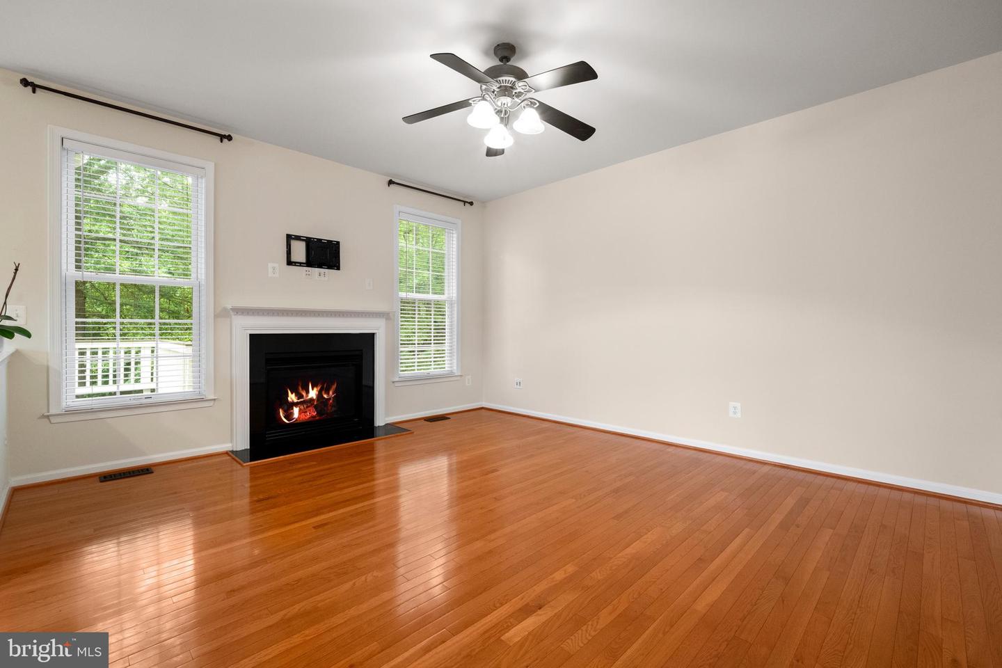 5601 SWIFT CREEK CT, HAYMARKET, Virginia 20169, 3 Bedrooms Bedrooms, ,3 BathroomsBathrooms,Residential,For sale,5601 SWIFT CREEK CT,VAPW2094160 MLS # VAPW2094160