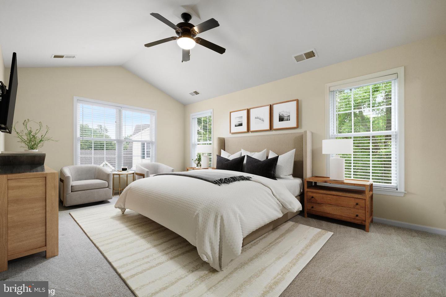 5601 SWIFT CREEK CT, HAYMARKET, Virginia 20169, 3 Bedrooms Bedrooms, ,3 BathroomsBathrooms,Residential,For sale,5601 SWIFT CREEK CT,VAPW2094160 MLS # VAPW2094160