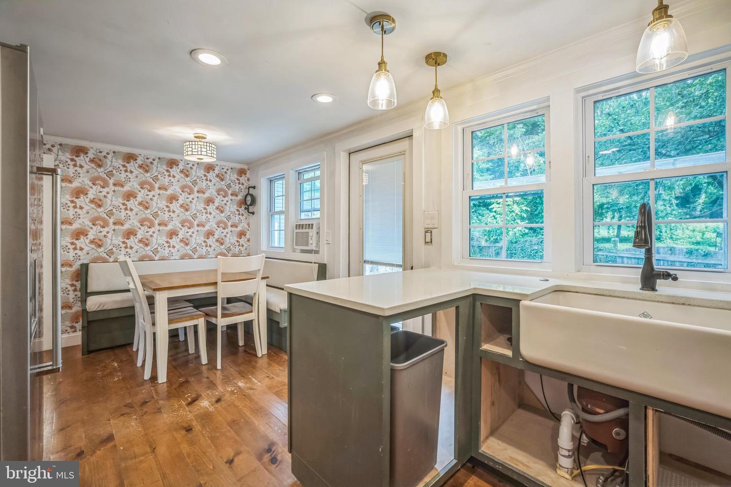 36952 CHARLES TOWN PIKE, HILLSBORO, Virginia 20132, 2 Bedrooms Bedrooms, ,1 BathroomBathrooms,Residential,For sale,36952 CHARLES TOWN PIKE,VALO2095772 MLS # VALO2095772