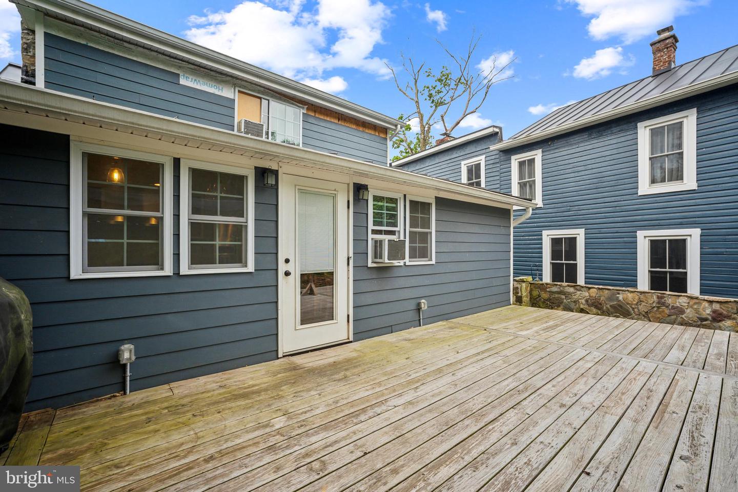36952 CHARLES TOWN PIKE, HILLSBORO, Virginia 20132, 2 Bedrooms Bedrooms, ,1 BathroomBathrooms,Residential,For sale,36952 CHARLES TOWN PIKE,VALO2095772 MLS # VALO2095772
