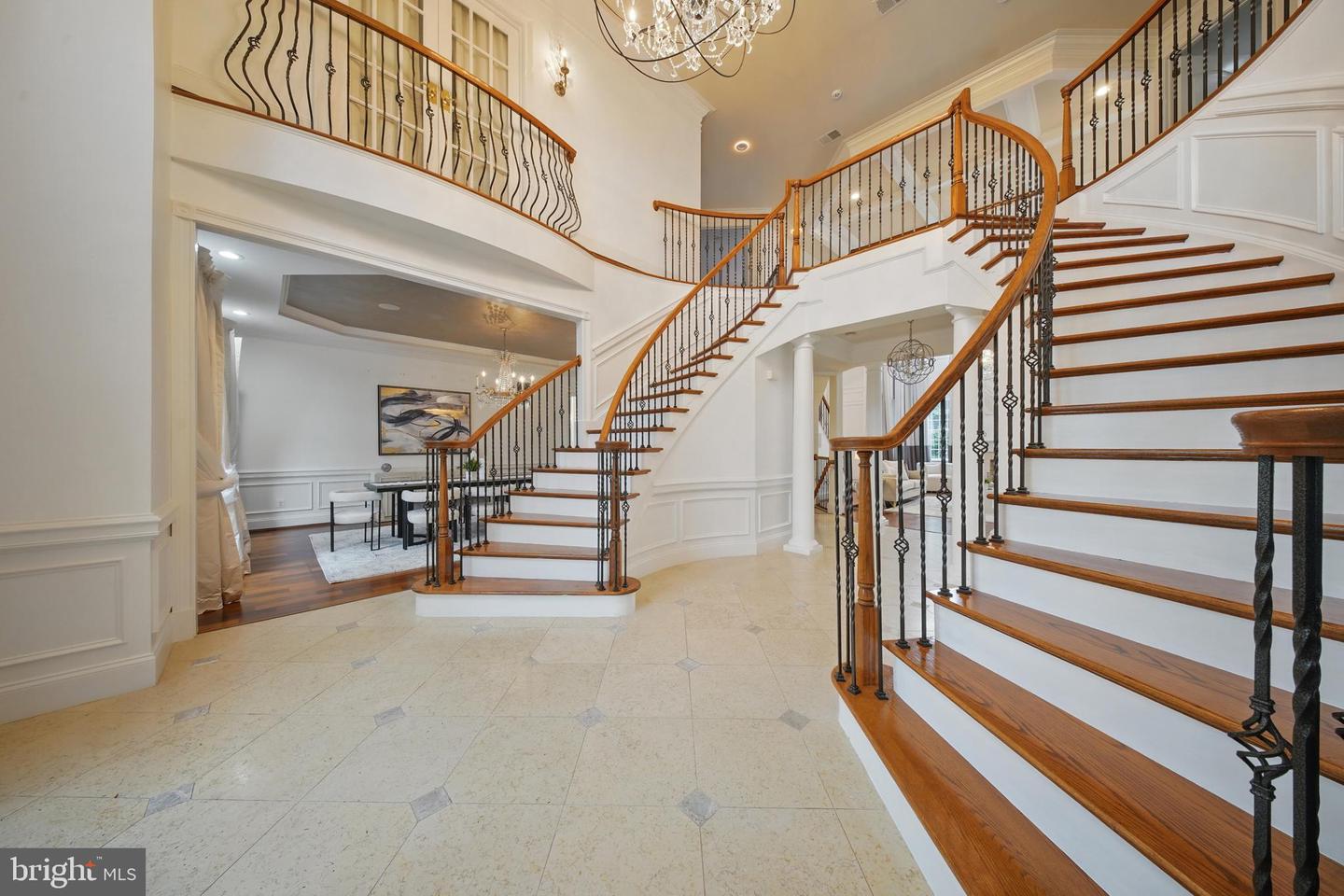 43582 OLD KINDERHOOK DR, ASHBURN, Virginia 20147, 5 Bedrooms Bedrooms, ,6 BathroomsBathrooms,Residential,For sale,43582 OLD KINDERHOOK DR,VALO2095874 MLS # VALO2095874
