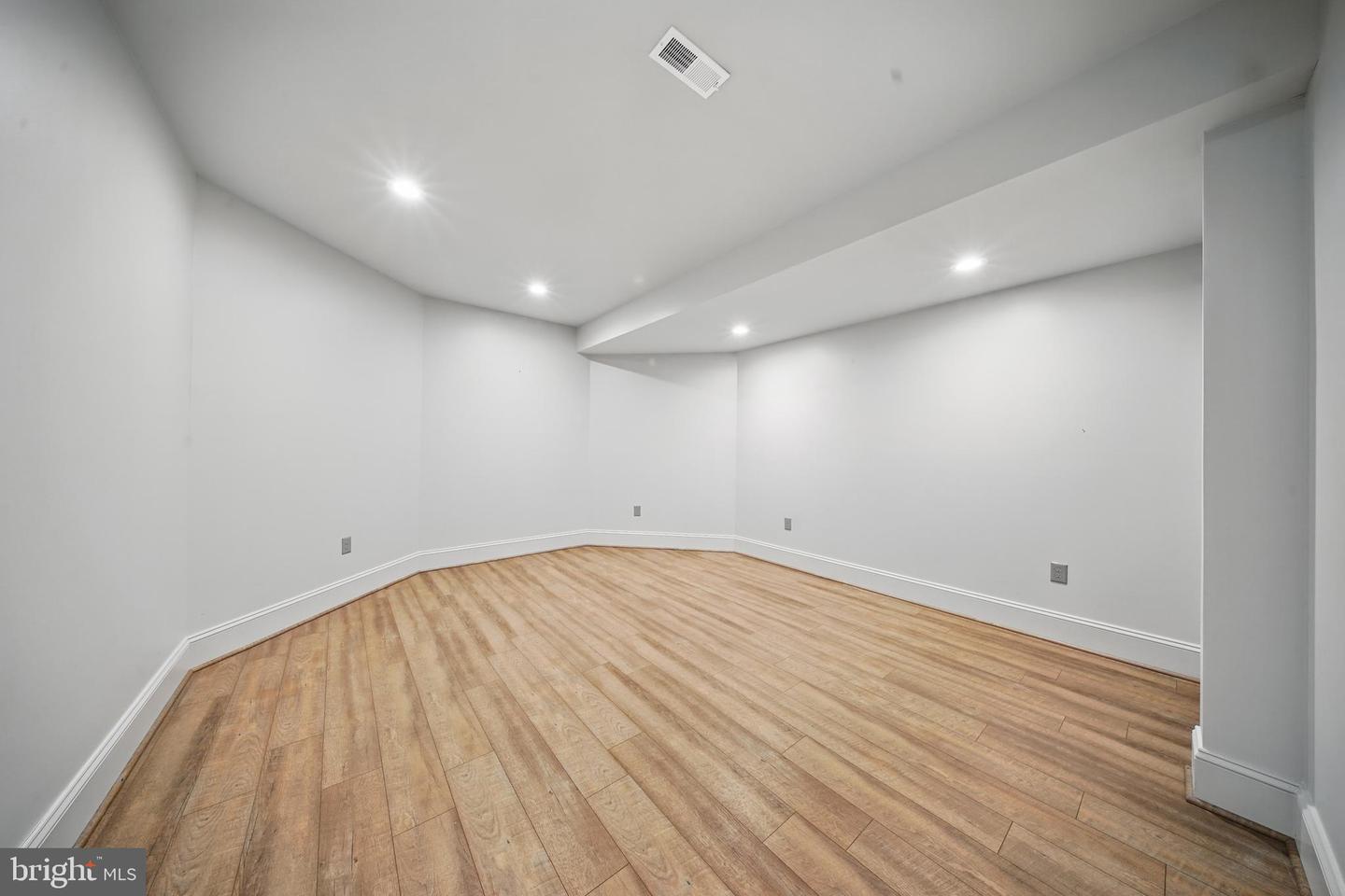 43582 OLD KINDERHOOK DR, ASHBURN, Virginia 20147, 5 Bedrooms Bedrooms, ,6 BathroomsBathrooms,Residential,For sale,43582 OLD KINDERHOOK DR,VALO2095874 MLS # VALO2095874