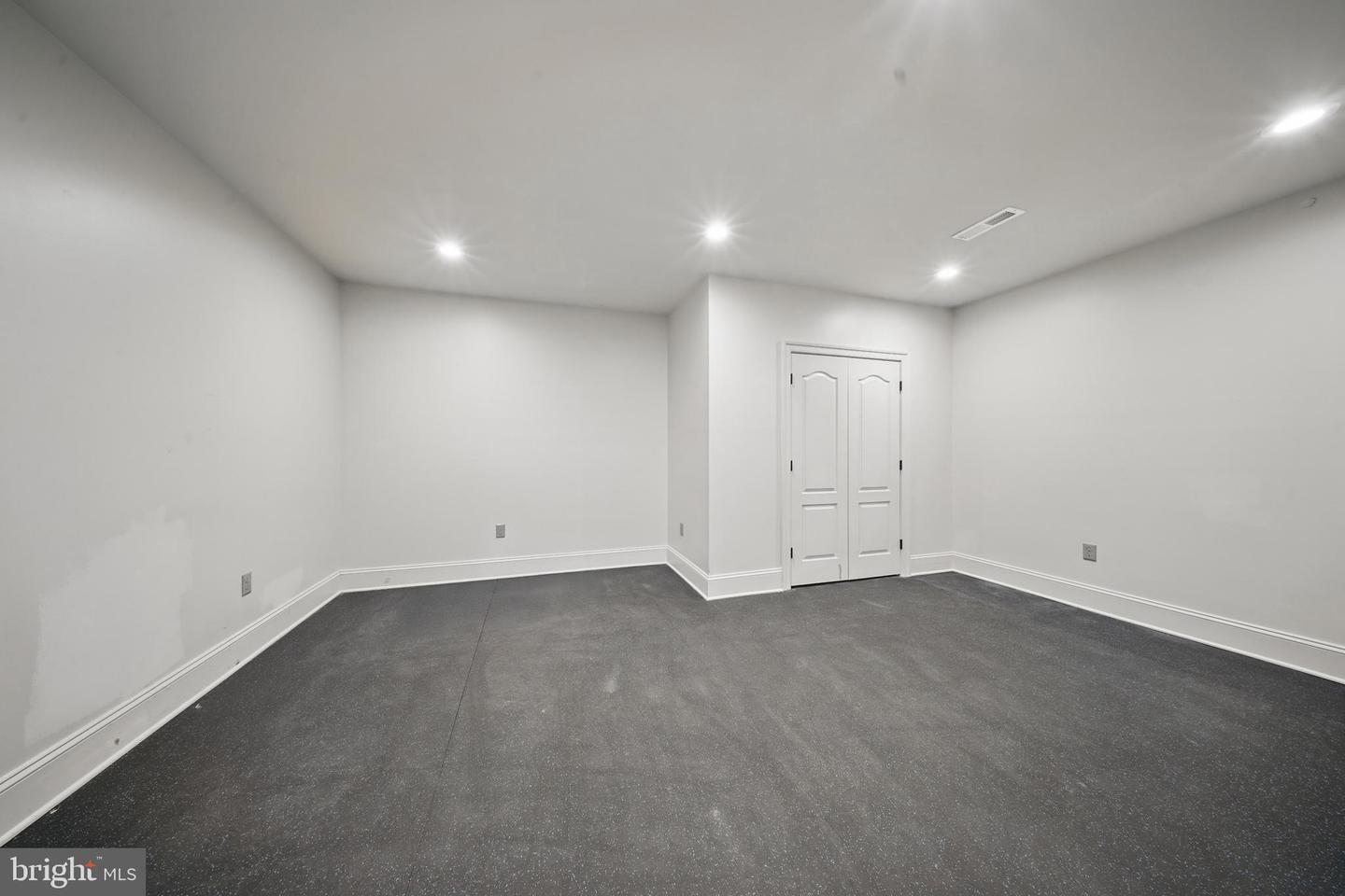 43582 OLD KINDERHOOK DR, ASHBURN, Virginia 20147, 5 Bedrooms Bedrooms, ,6 BathroomsBathrooms,Residential,For sale,43582 OLD KINDERHOOK DR,VALO2095874 MLS # VALO2095874