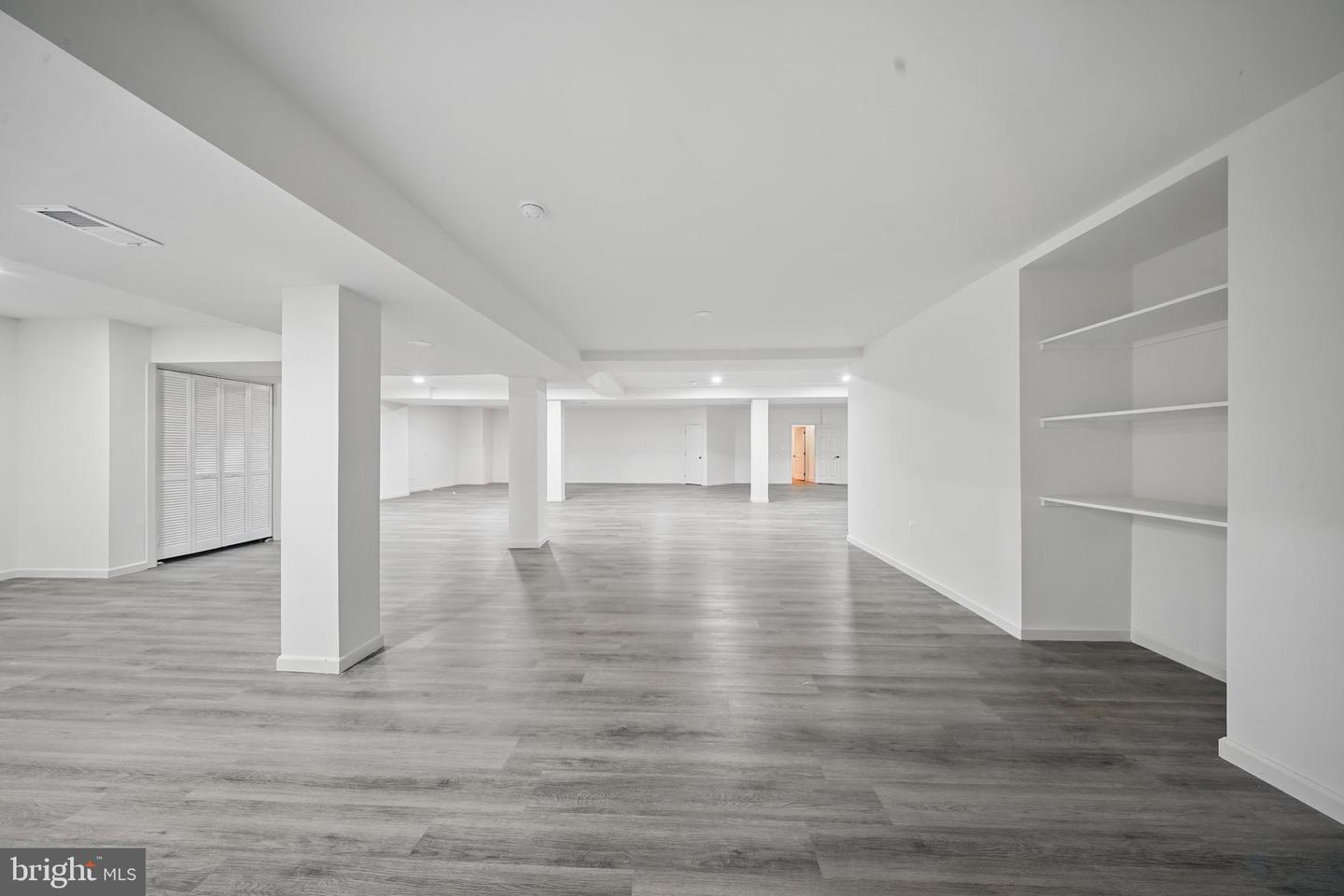 43582 OLD KINDERHOOK DR, ASHBURN, Virginia 20147, 5 Bedrooms Bedrooms, ,6 BathroomsBathrooms,Residential,For sale,43582 OLD KINDERHOOK DR,VALO2095874 MLS # VALO2095874