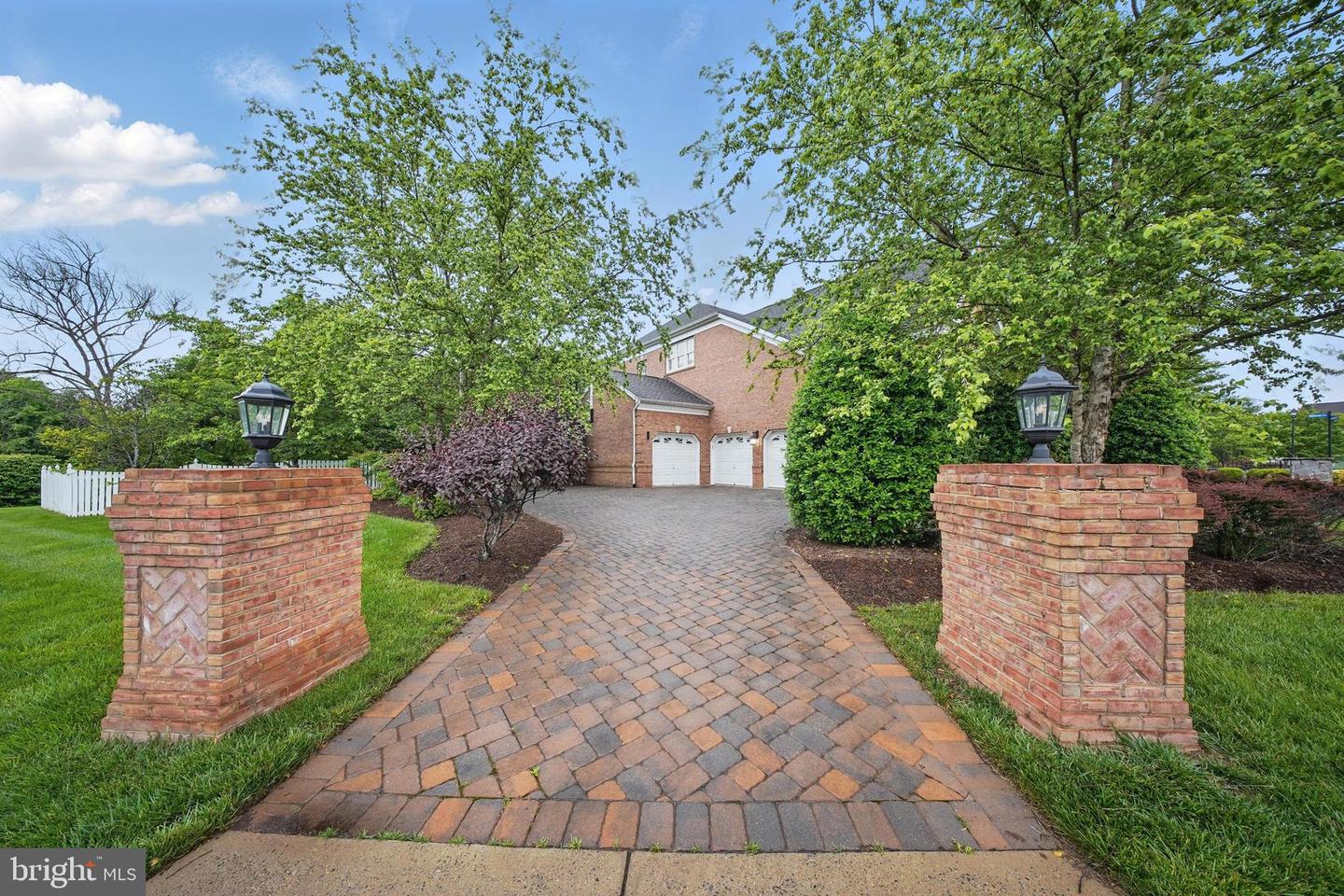 43582 OLD KINDERHOOK DR, ASHBURN, Virginia 20147, 5 Bedrooms Bedrooms, ,6 BathroomsBathrooms,Residential,For sale,43582 OLD KINDERHOOK DR,VALO2095874 MLS # VALO2095874