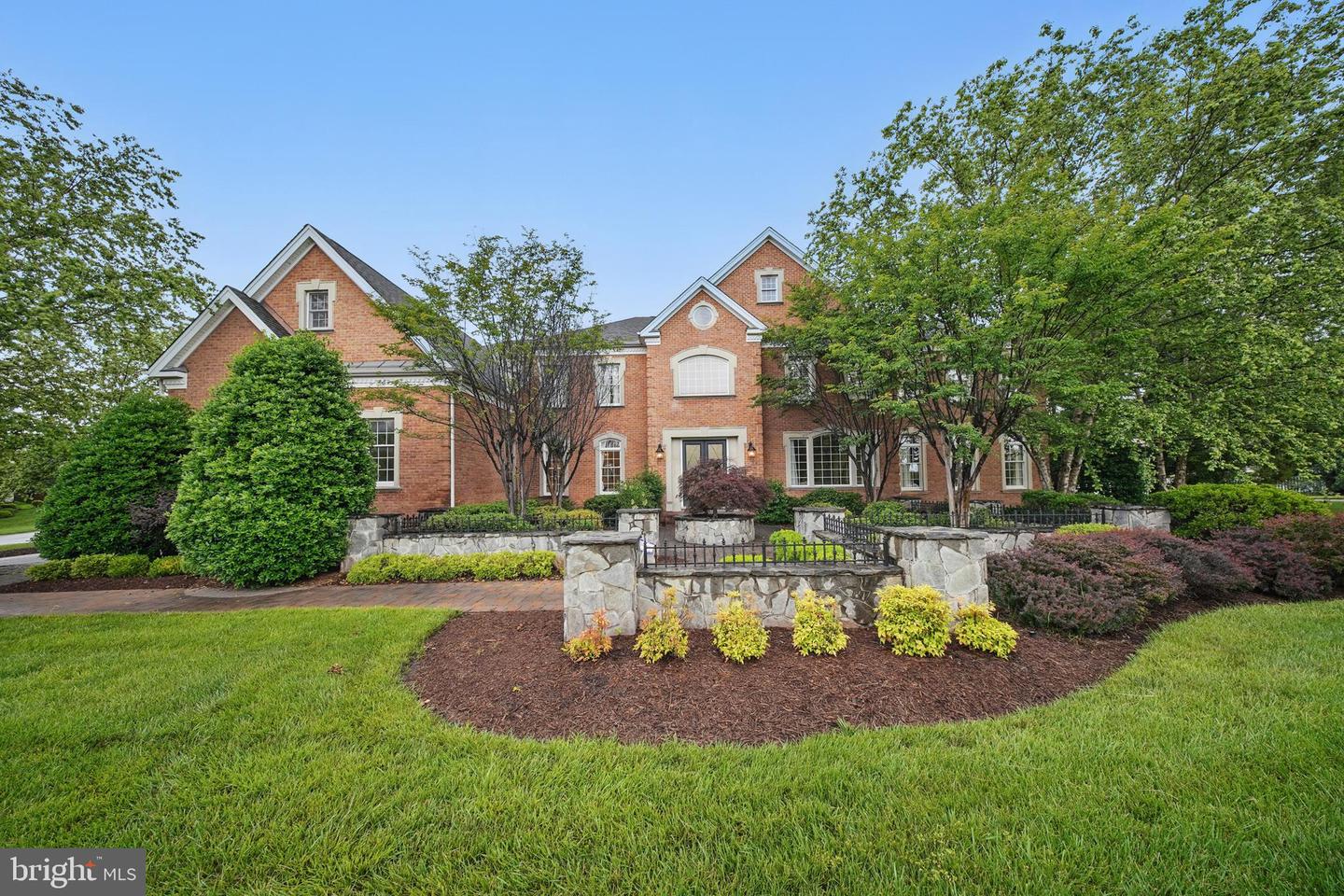 43582 OLD KINDERHOOK DR, ASHBURN, Virginia 20147, 5 Bedrooms Bedrooms, ,6 BathroomsBathrooms,Residential,For sale,43582 OLD KINDERHOOK DR,VALO2095874 MLS # VALO2095874