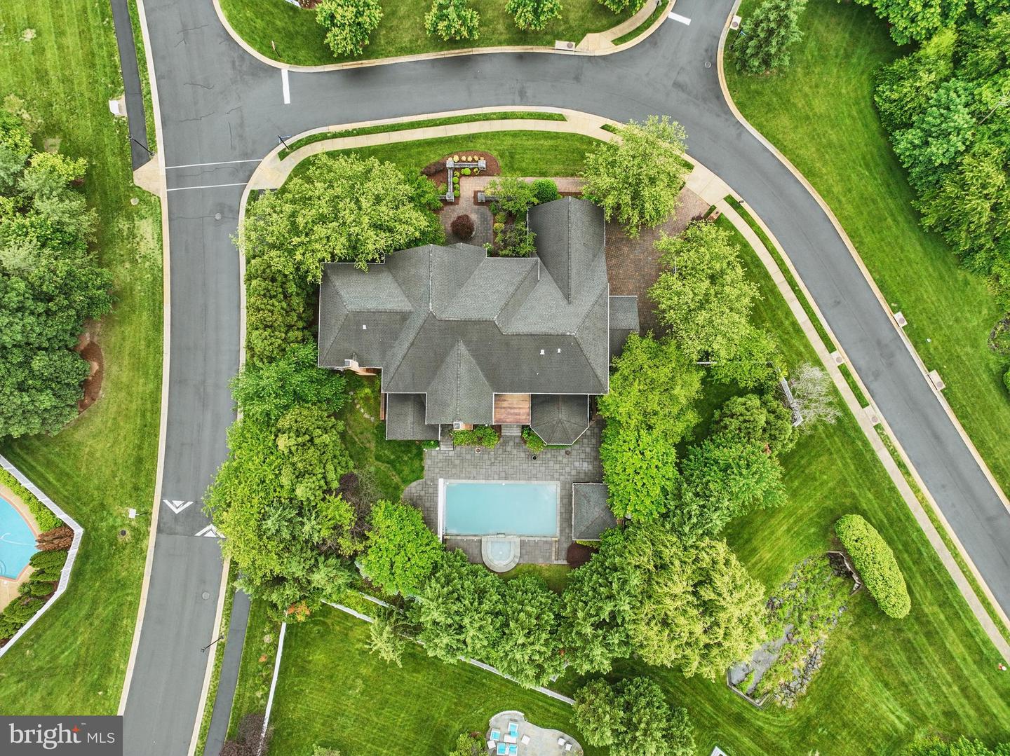 43582 OLD KINDERHOOK DR, ASHBURN, Virginia 20147, 5 Bedrooms Bedrooms, ,6 BathroomsBathrooms,Residential,For sale,43582 OLD KINDERHOOK DR,VALO2095874 MLS # VALO2095874