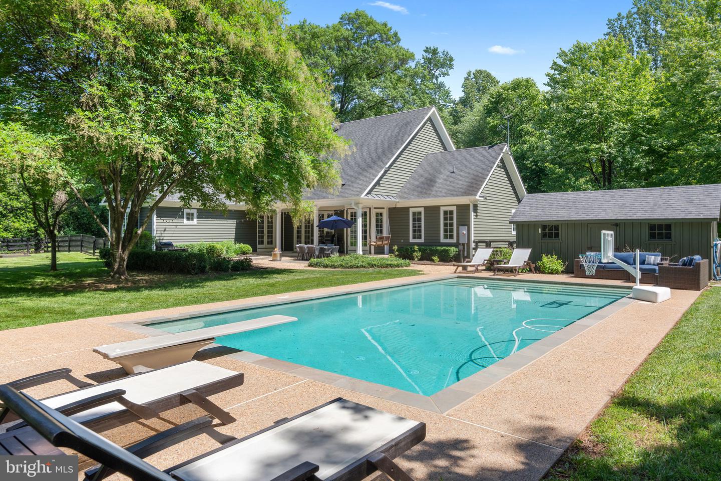 5194 CHASE LN, MIDLAND, Virginia 22728, 5 Bedrooms Bedrooms, ,3 BathroomsBathrooms,Residential,For sale,5194 CHASE LN,VAFQ2016618 MLS # VAFQ2016618