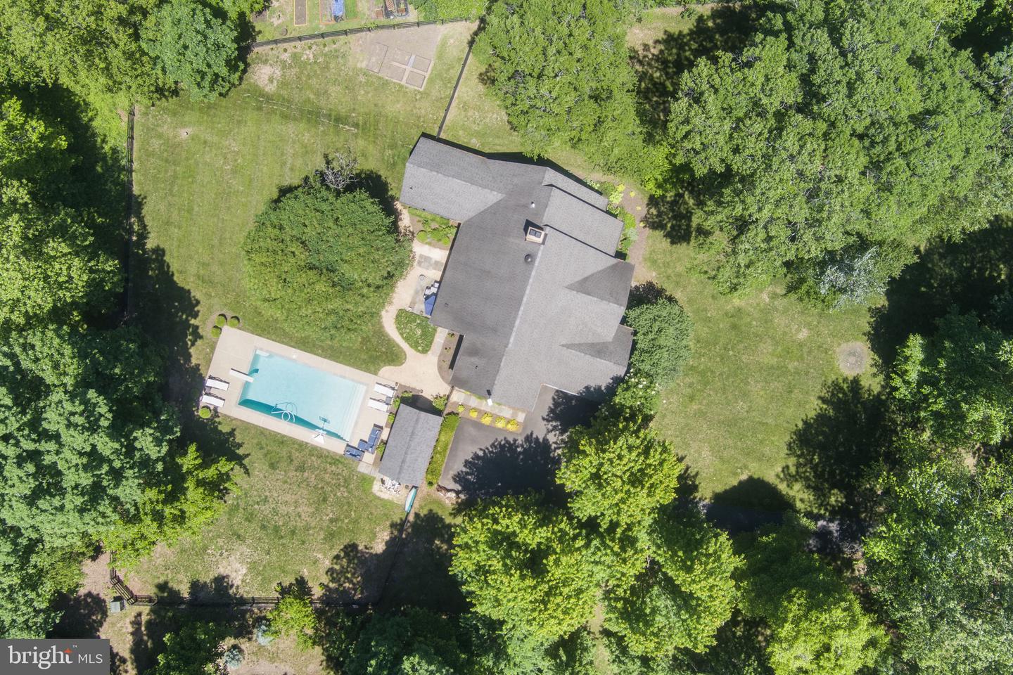 5194 CHASE LN, MIDLAND, Virginia 22728, 5 Bedrooms Bedrooms, ,3 BathroomsBathrooms,Residential,For sale,5194 CHASE LN,VAFQ2016618 MLS # VAFQ2016618