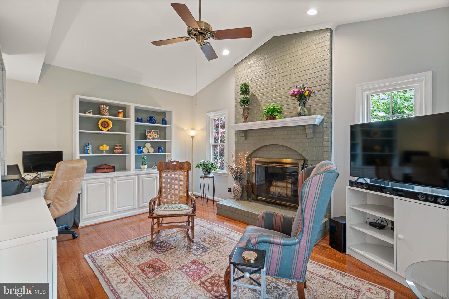 7909 MORNING RIDE CT, ALEXANDRIA, Virginia 22315, 3 Bedrooms Bedrooms, ,3 BathroomsBathrooms,Residential,For sale,7909 MORNING RIDE CT,VAFX2240538 MLS # VAFX2240538