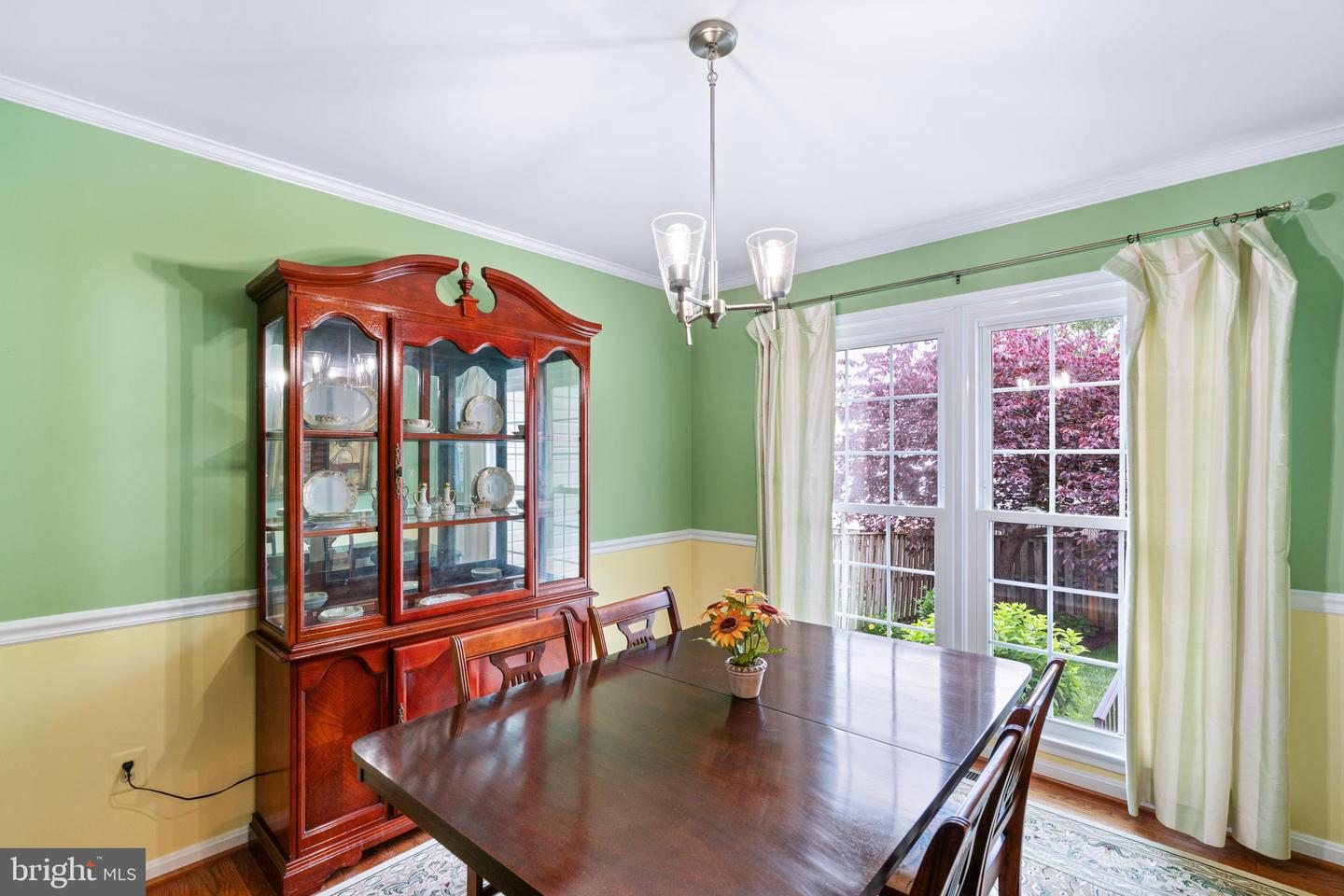 7909 MORNING RIDE CT, ALEXANDRIA, Virginia 22315, 3 Bedrooms Bedrooms, ,3 BathroomsBathrooms,Residential,For sale,7909 MORNING RIDE CT,VAFX2240538 MLS # VAFX2240538
