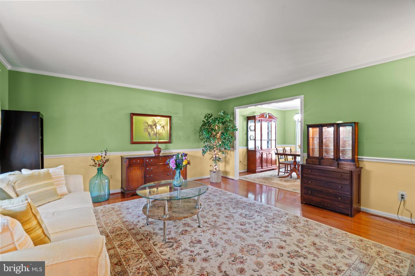 7909 MORNING RIDE CT, ALEXANDRIA, Virginia 22315, 3 Bedrooms Bedrooms, ,3 BathroomsBathrooms,Residential,For sale,7909 MORNING RIDE CT,VAFX2240538 MLS # VAFX2240538