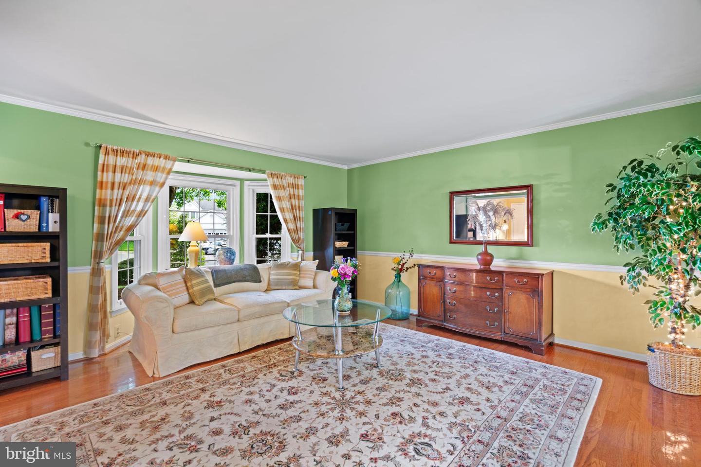 7909 MORNING RIDE CT, ALEXANDRIA, Virginia 22315, 3 Bedrooms Bedrooms, ,3 BathroomsBathrooms,Residential,For sale,7909 MORNING RIDE CT,VAFX2240538 MLS # VAFX2240538