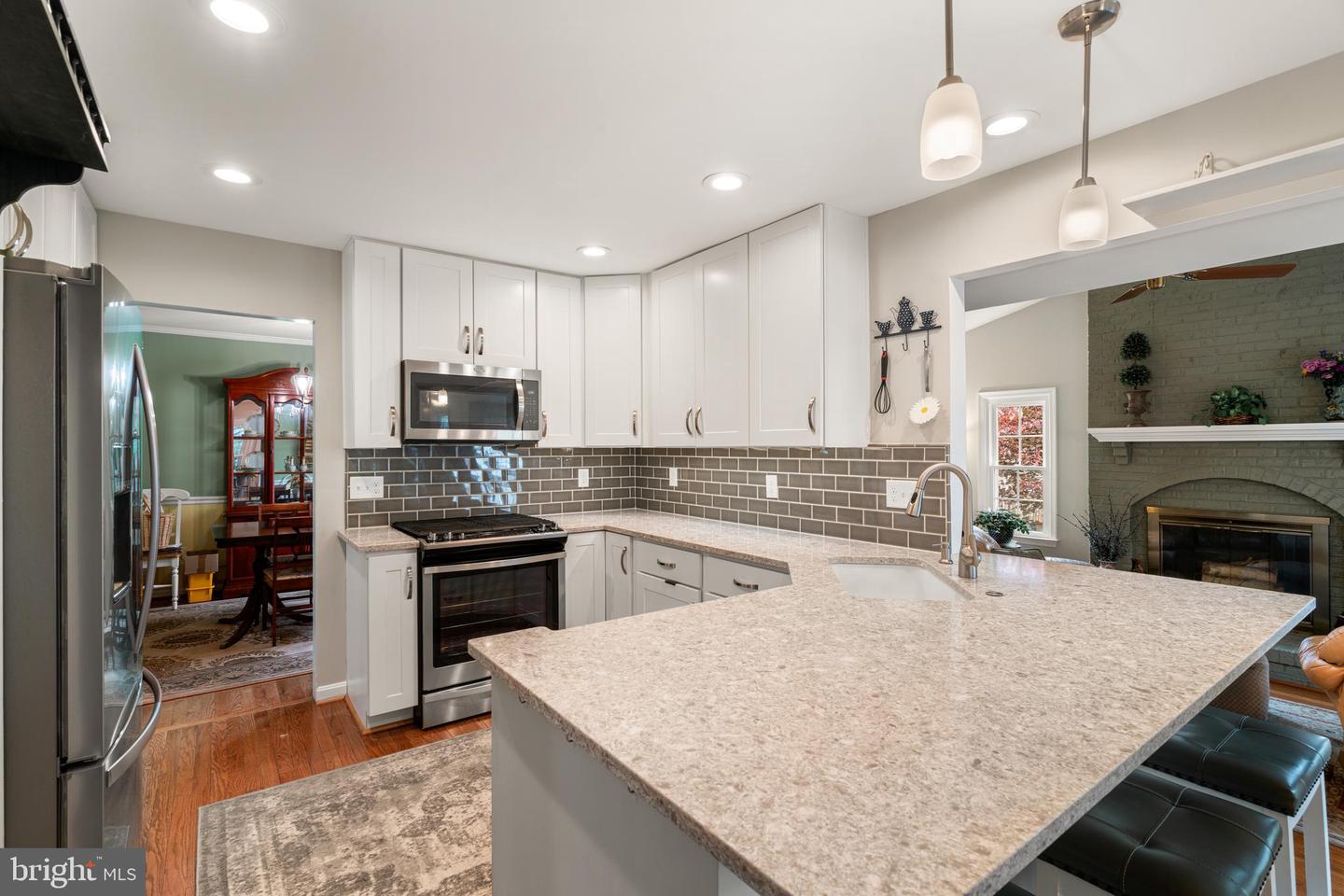 7909 MORNING RIDE CT, ALEXANDRIA, Virginia 22315, 3 Bedrooms Bedrooms, ,3 BathroomsBathrooms,Residential,For sale,7909 MORNING RIDE CT,VAFX2240538 MLS # VAFX2240538