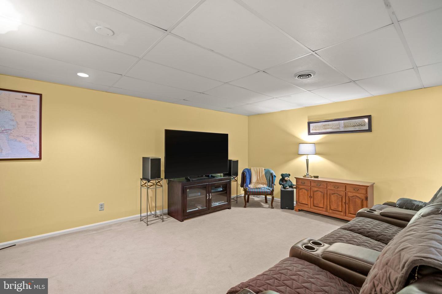 7909 MORNING RIDE CT, ALEXANDRIA, Virginia 22315, 3 Bedrooms Bedrooms, ,3 BathroomsBathrooms,Residential,For sale,7909 MORNING RIDE CT,VAFX2240538 MLS # VAFX2240538