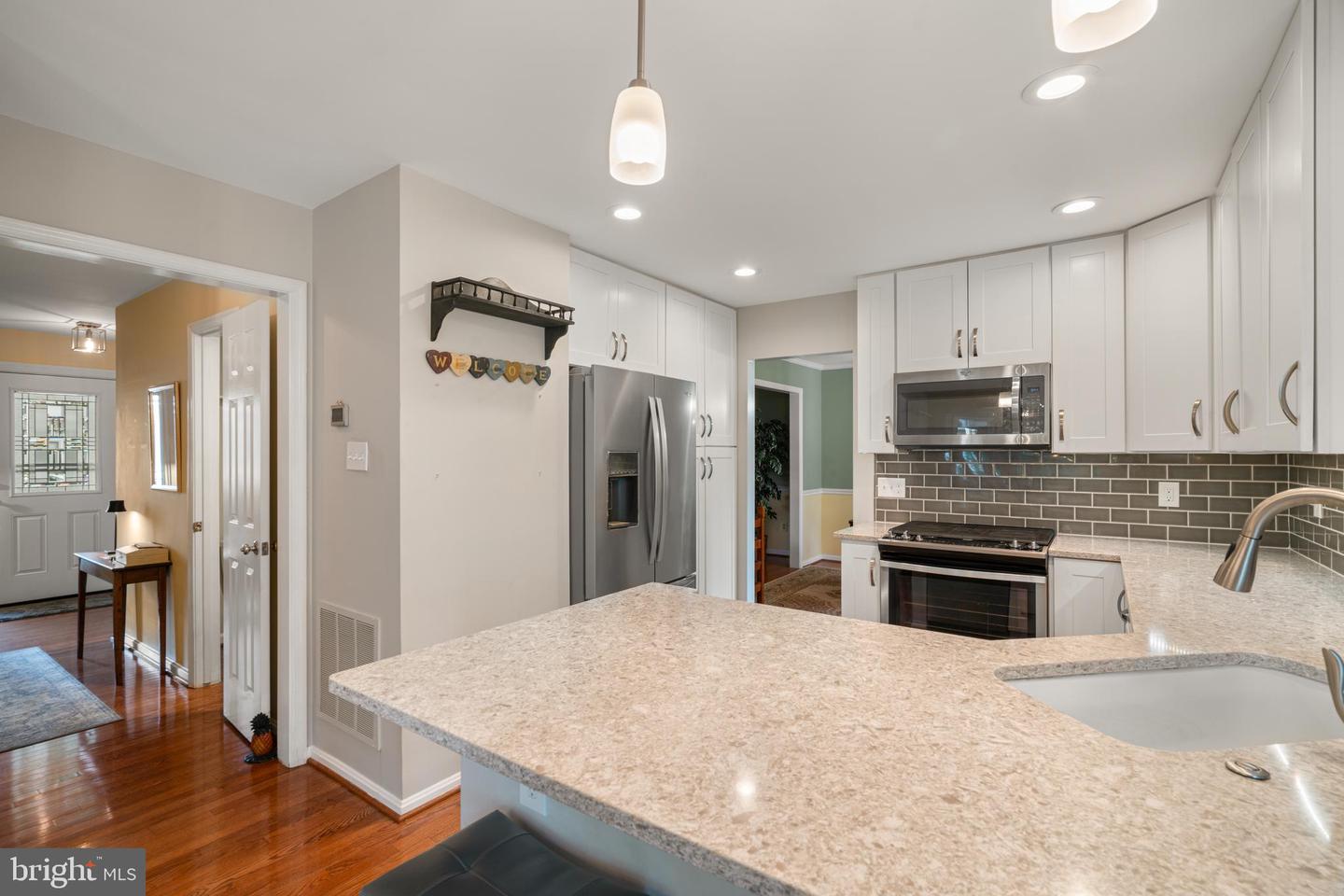 7909 MORNING RIDE CT, ALEXANDRIA, Virginia 22315, 3 Bedrooms Bedrooms, ,3 BathroomsBathrooms,Residential,For sale,7909 MORNING RIDE CT,VAFX2240538 MLS # VAFX2240538