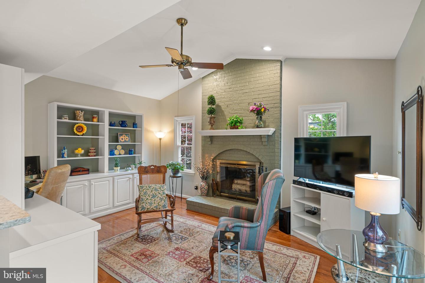 7909 MORNING RIDE CT, ALEXANDRIA, Virginia 22315, 3 Bedrooms Bedrooms, ,3 BathroomsBathrooms,Residential,For sale,7909 MORNING RIDE CT,VAFX2240538 MLS # VAFX2240538