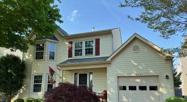 7909 MORNING RIDE CT, ALEXANDRIA, Virginia 22315, 3 Bedrooms Bedrooms, ,3 BathroomsBathrooms,Residential,For sale,7909 MORNING RIDE CT,VAFX2240538 MLS # VAFX2240538