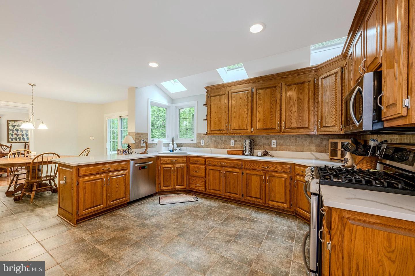 104 HARTWOOD MEADOWS DR, FREDERICKSBURG, Virginia 22406, 4 Bedrooms Bedrooms, ,2 BathroomsBathrooms,Residential,For sale,104 HARTWOOD MEADOWS DR,VAST2038812 MLS # VAST2038812