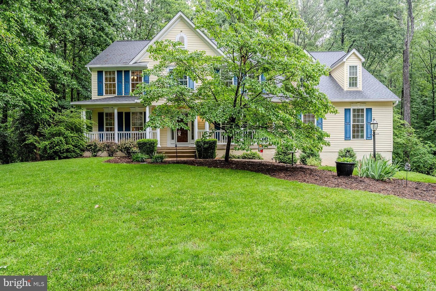 104 HARTWOOD MEADOWS DR, FREDERICKSBURG, Virginia 22406, 4 Bedrooms Bedrooms, ,2 BathroomsBathrooms,Residential,For sale,104 HARTWOOD MEADOWS DR,VAST2038812 MLS # VAST2038812