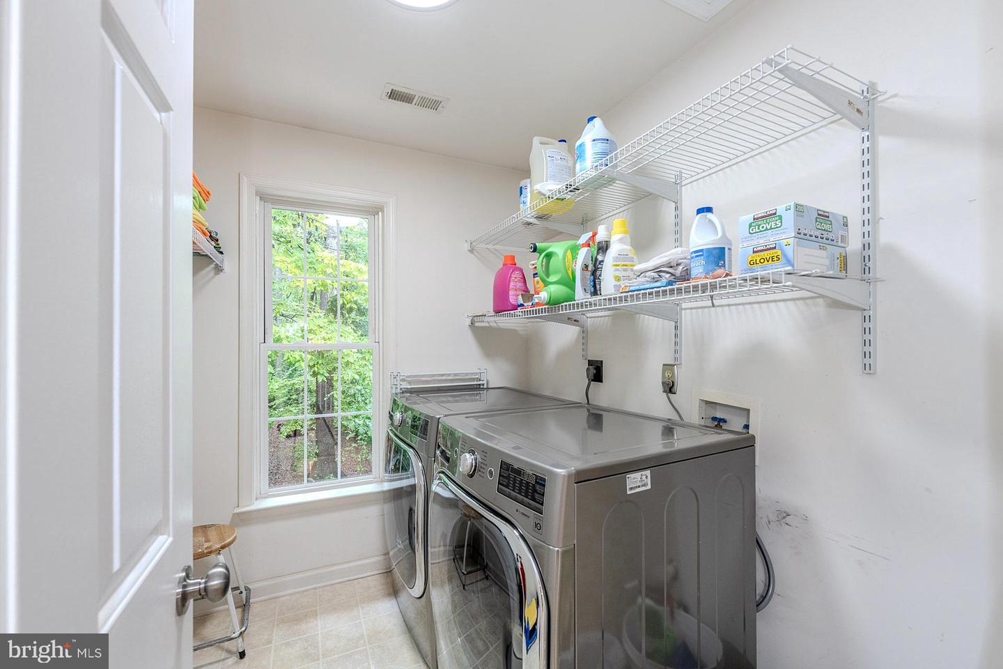 104 HARTWOOD MEADOWS DR, FREDERICKSBURG, Virginia 22406, 4 Bedrooms Bedrooms, ,2 BathroomsBathrooms,Residential,For sale,104 HARTWOOD MEADOWS DR,VAST2038812 MLS # VAST2038812