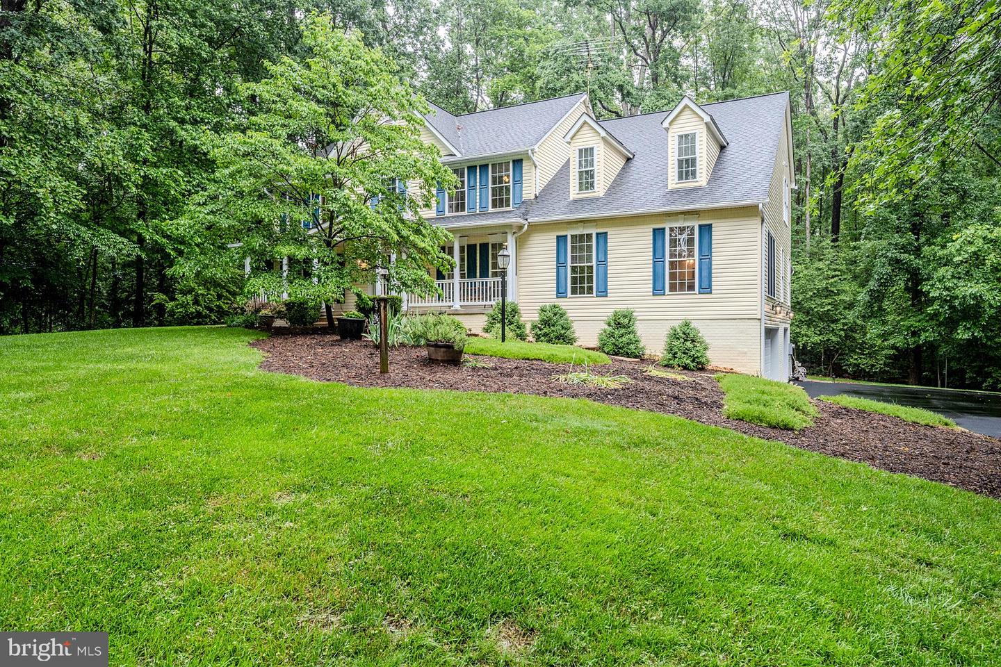 104 HARTWOOD MEADOWS DR, FREDERICKSBURG, Virginia 22406, 4 Bedrooms Bedrooms, ,2 BathroomsBathrooms,Residential,For sale,104 HARTWOOD MEADOWS DR,VAST2038812 MLS # VAST2038812