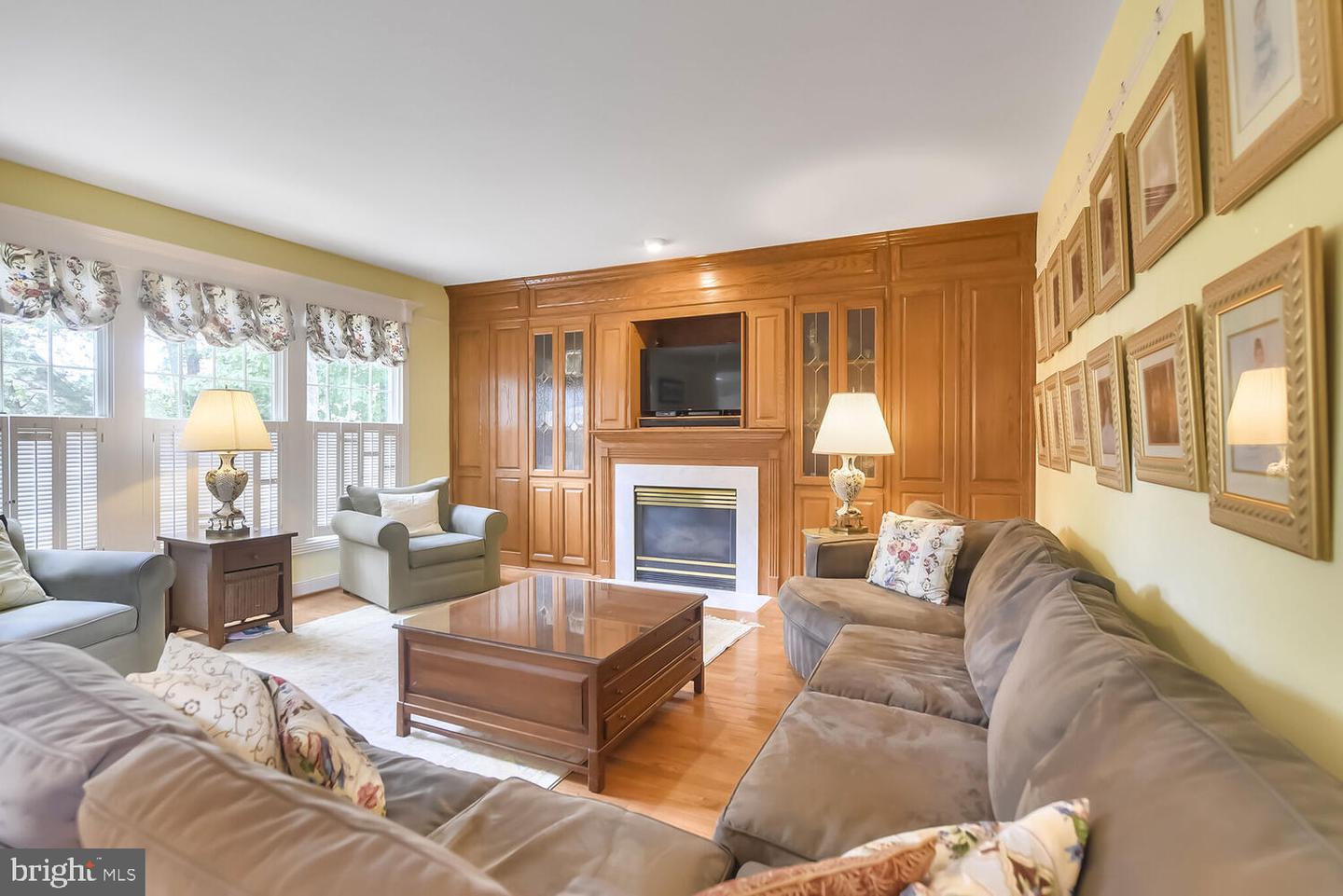21029 STARFLOWER WY, ASHBURN, Virginia 20147, 4 Bedrooms Bedrooms, ,5 BathroomsBathrooms,Residential,For sale,21029 STARFLOWER WY,VALO2096682 MLS # VALO2096682