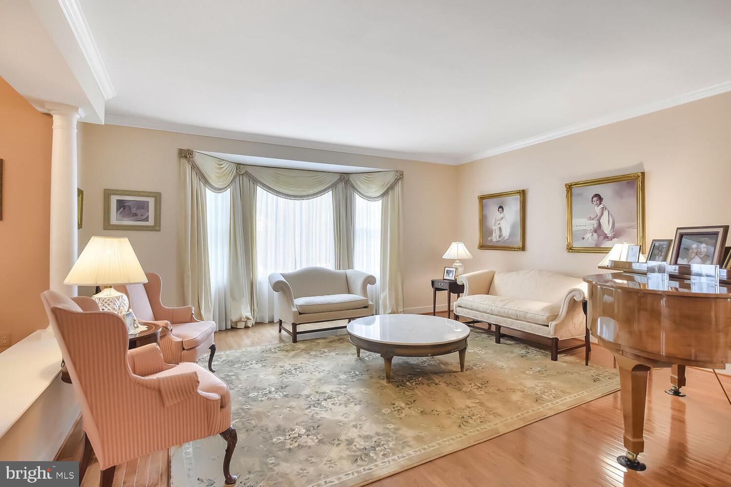 21029 STARFLOWER WY, ASHBURN, Virginia 20147, 4 Bedrooms Bedrooms, ,5 BathroomsBathrooms,Residential,For sale,21029 STARFLOWER WY,VALO2096682 MLS # VALO2096682