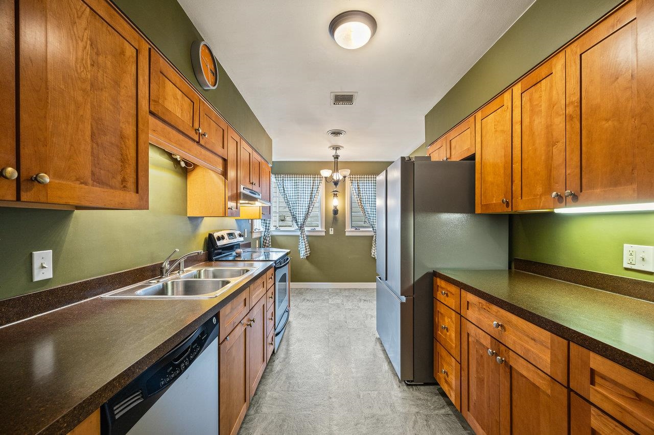 1435 BLUESTONE ST, HARRISONBURG, Virginia 22801, 2 Bedrooms Bedrooms, ,1 BathroomBathrooms,Residential,1435 BLUESTONE ST,665175 MLS # 665175