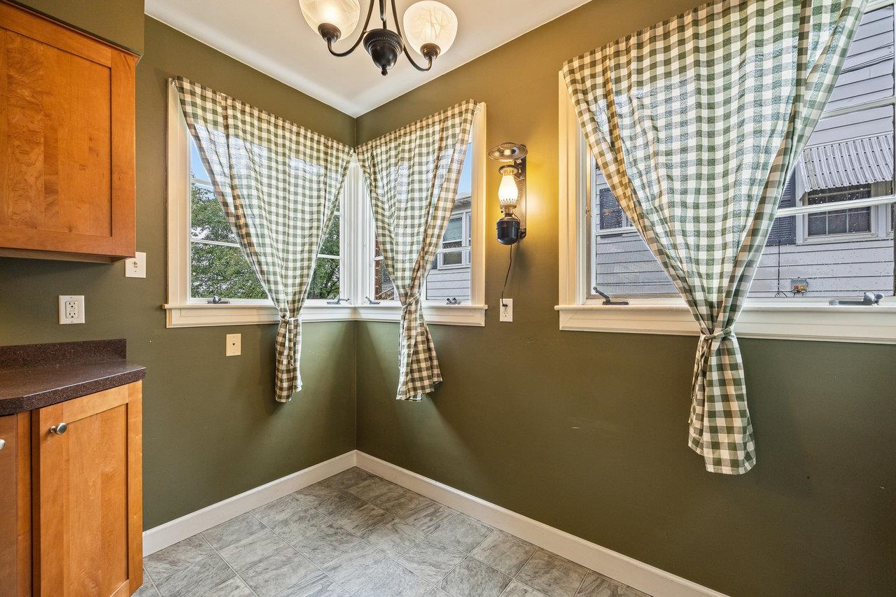 1435 BLUESTONE ST, HARRISONBURG, Virginia 22801, 2 Bedrooms Bedrooms, ,1 BathroomBathrooms,Residential,1435 BLUESTONE ST,665175 MLS # 665175