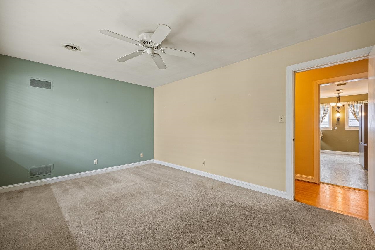 1435 BLUESTONE ST, HARRISONBURG, Virginia 22801, 2 Bedrooms Bedrooms, ,1 BathroomBathrooms,Residential,1435 BLUESTONE ST,665175 MLS # 665175