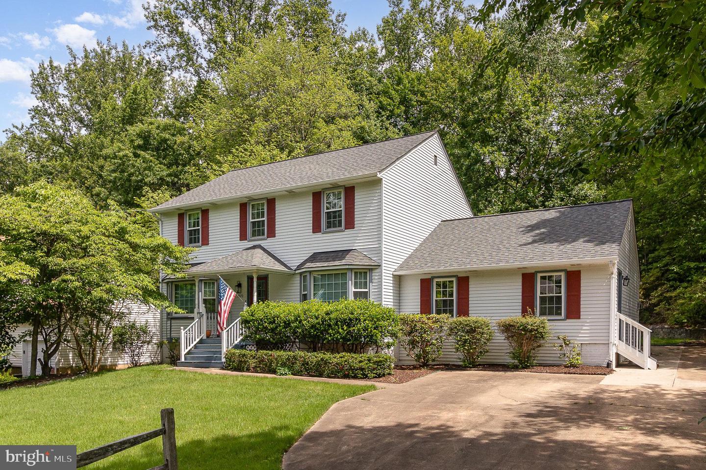 2070 FARRAGUT DR, STAFFORD, Virginia 22554, 4 Bedrooms Bedrooms, 14 Rooms Rooms,2 BathroomsBathrooms,Residential,For sale,2070 FARRAGUT DR,VAST2039076 MLS # VAST2039076