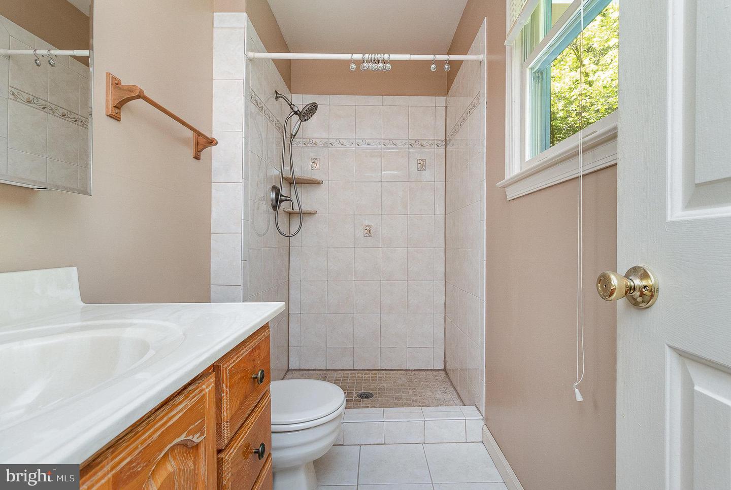 2070 FARRAGUT DR, STAFFORD, Virginia 22554, 4 Bedrooms Bedrooms, 14 Rooms Rooms,2 BathroomsBathrooms,Residential,For sale,2070 FARRAGUT DR,VAST2039076 MLS # VAST2039076