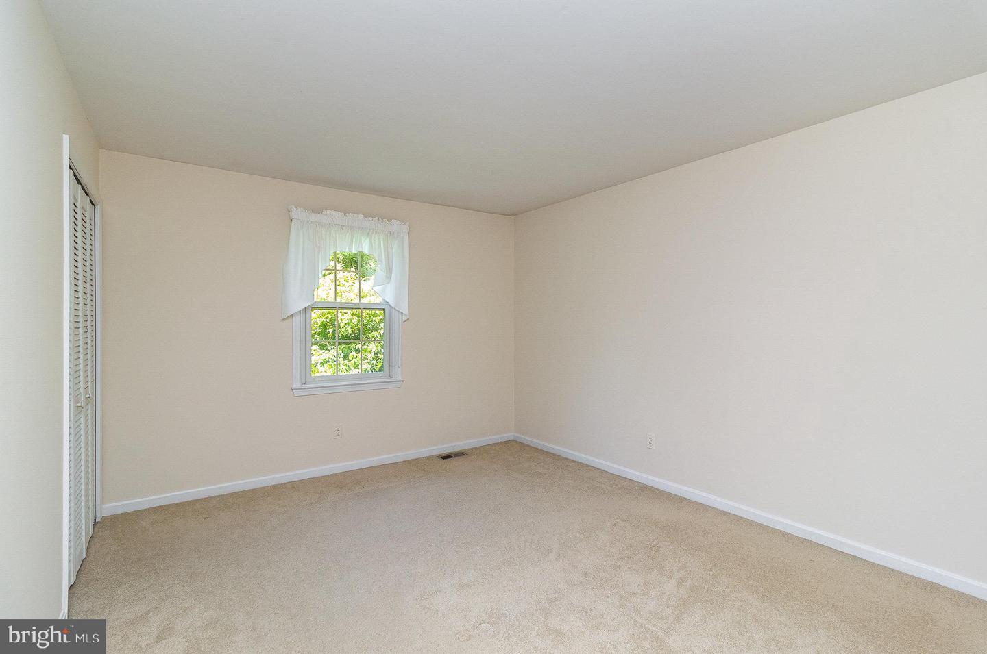 2070 FARRAGUT DR, STAFFORD, Virginia 22554, 4 Bedrooms Bedrooms, 14 Rooms Rooms,2 BathroomsBathrooms,Residential,For sale,2070 FARRAGUT DR,VAST2039076 MLS # VAST2039076