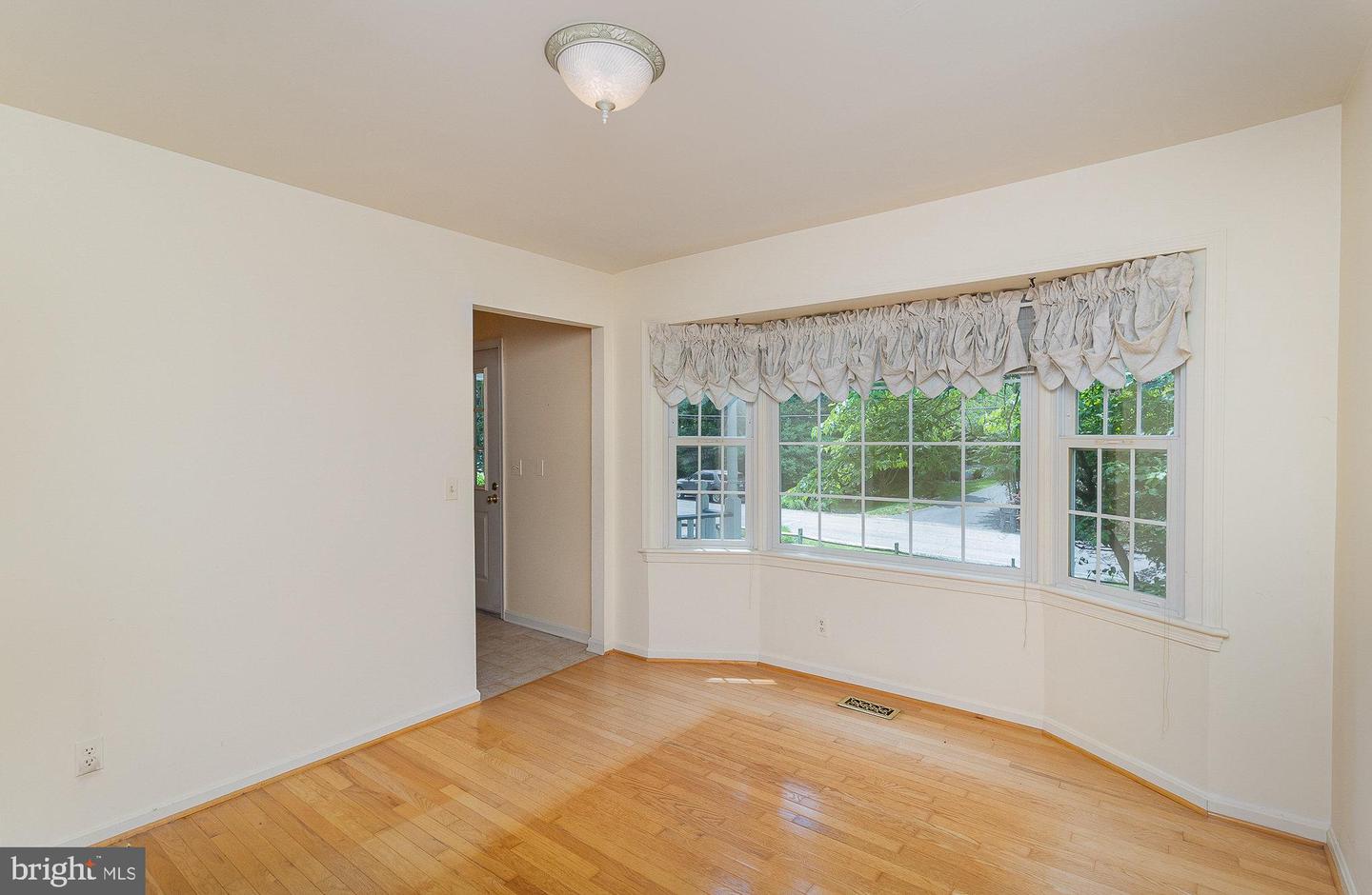 2070 FARRAGUT DR, STAFFORD, Virginia 22554, 4 Bedrooms Bedrooms, 14 Rooms Rooms,2 BathroomsBathrooms,Residential,For sale,2070 FARRAGUT DR,VAST2039076 MLS # VAST2039076