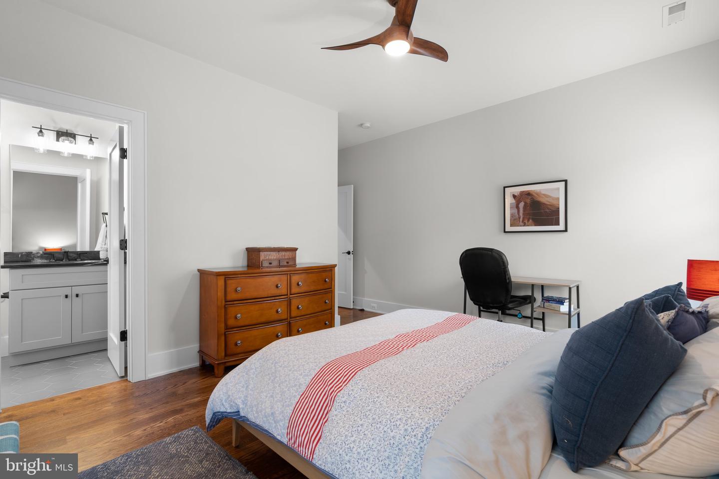 228 MANVELL RD SE, VIENNA, Virginia 22180, 5 Bedrooms Bedrooms, ,5 BathroomsBathrooms,Residential,For sale,228 MANVELL RD SE,VAFX2242554 MLS # VAFX2242554