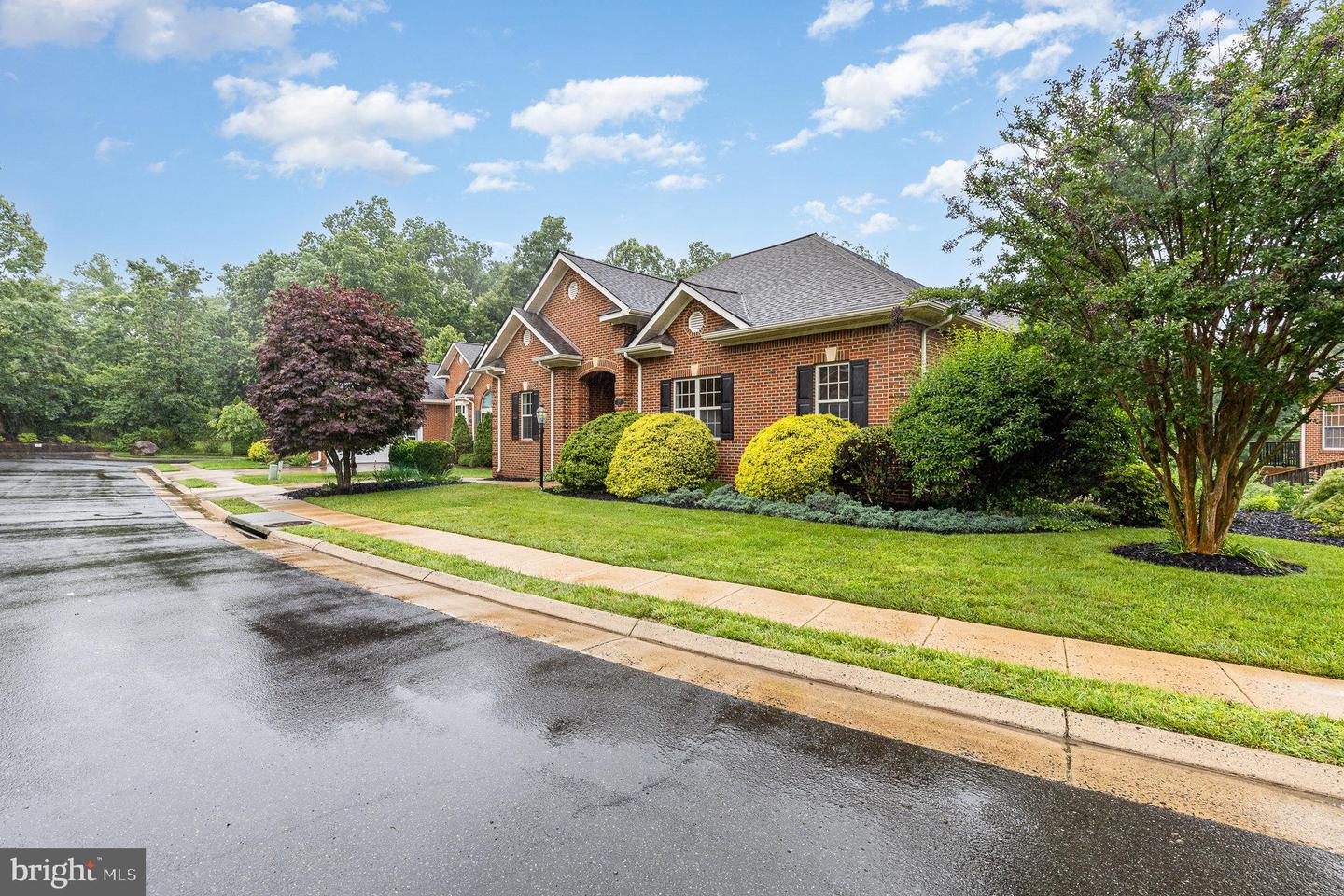 255 CARRIAGE CHASE CIR, WARRENTON, Virginia 20186, 4 Bedrooms Bedrooms, ,4 BathroomsBathrooms,Residential,For sale,255 CARRIAGE CHASE CIR,VAFQ2016728 MLS # VAFQ2016728