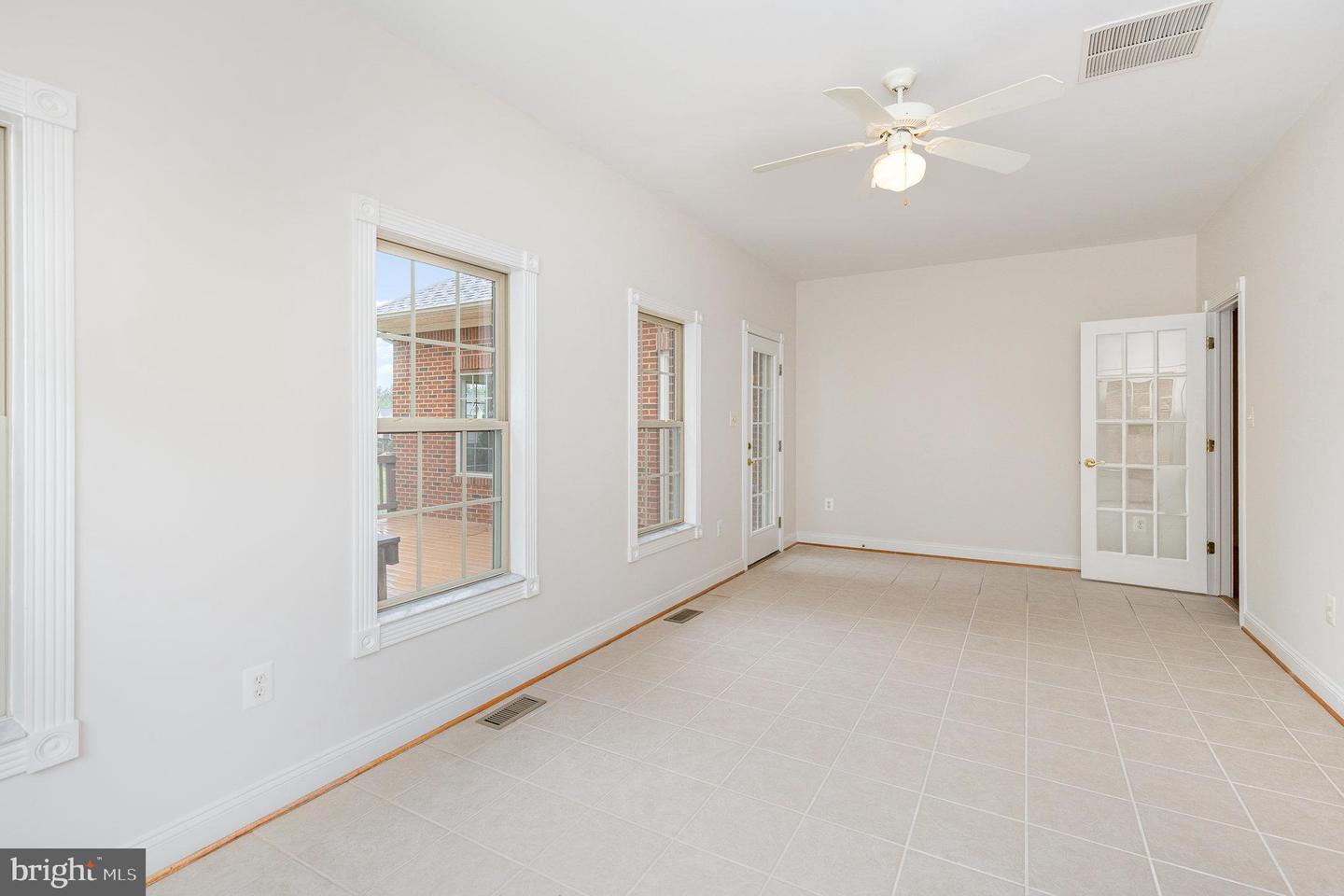 255 CARRIAGE CHASE CIR, WARRENTON, Virginia 20186, 4 Bedrooms Bedrooms, ,4 BathroomsBathrooms,Residential,For sale,255 CARRIAGE CHASE CIR,VAFQ2016728 MLS # VAFQ2016728